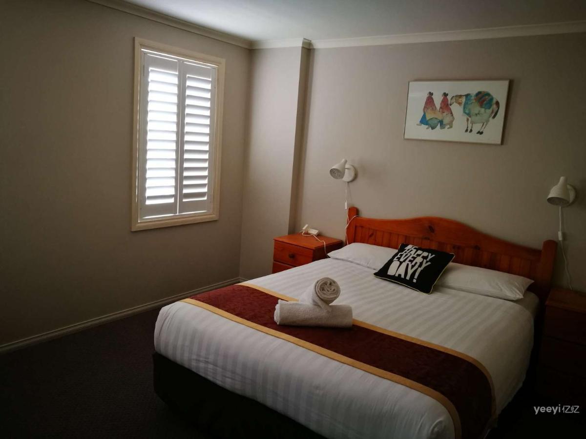 Moonee Valley Views Aparthotel Melbourne Eksteriør bilde