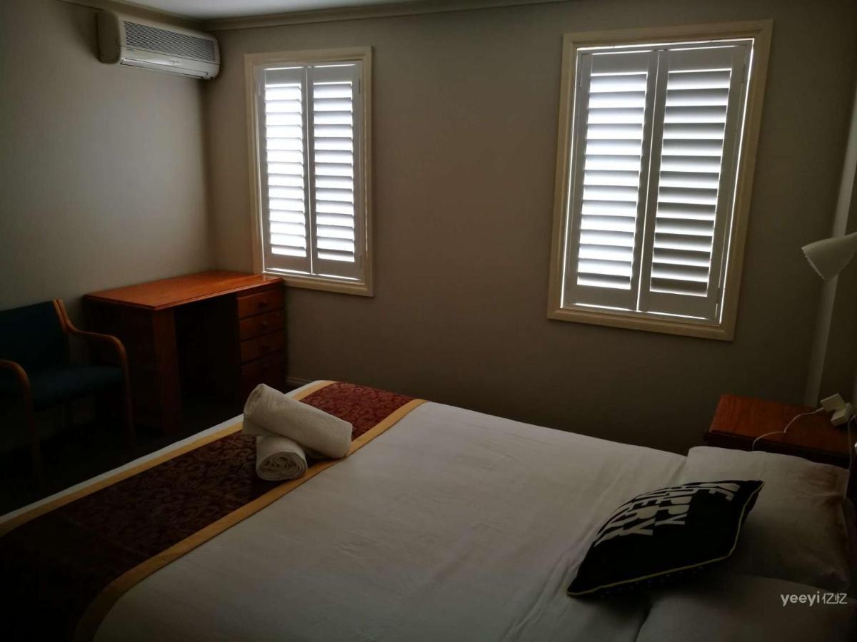 Moonee Valley Views Aparthotel Melbourne Eksteriør bilde